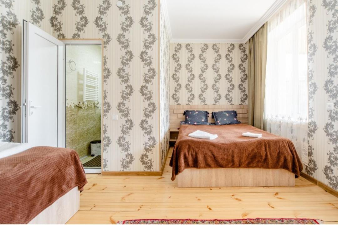 Cozy Hotel Kazbegi Habitación foto